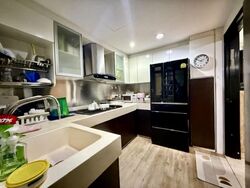 Sun Plaza (D27), Apartment #518720321